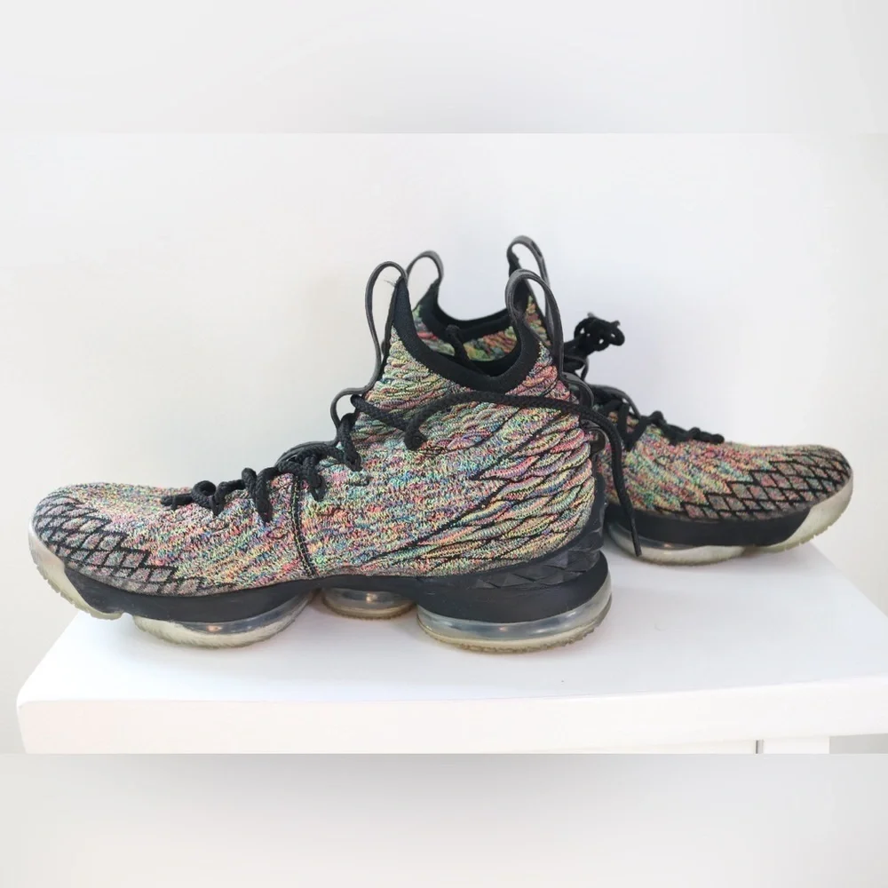 Nike LeBron 15 XV “Four Horsemen” Fruity Pebbles Size 9.5 Limited Multicolor